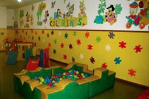Jardín de infancia Colorines - Área de juegos para niños